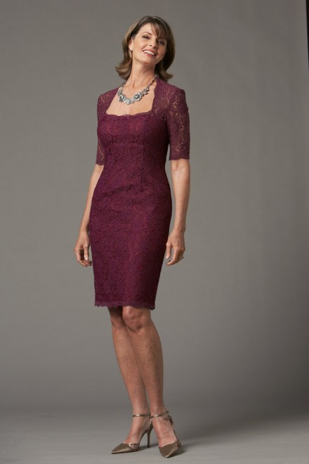 Mother-of-the-bride-dress-in-wine-lace.j